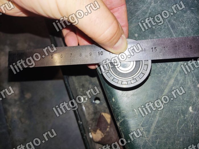 Ролик Fermator 48*14 M12 (чёрный)