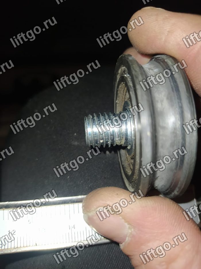 Ролик дверей кабины Fermator 48*14*6002