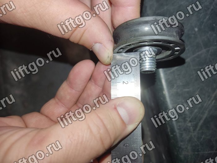 Ролик Fermator 48*14 M12 (чёрный)