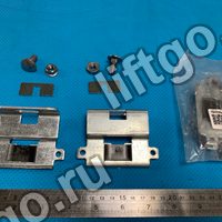 Комплект башмаков дверей кабины Fermator в сборе, тип PLUS AGH-48