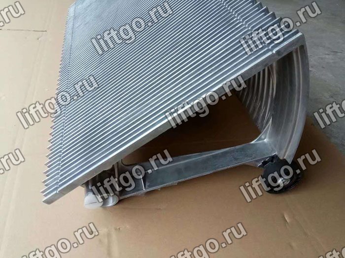 Ступень эскалатора Kone 800мм (ролик заподлицо)