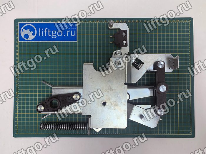 Отводка привода ДК AMD01L-R1 NH=400 левая Kone